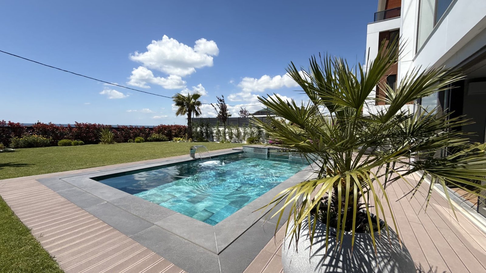 WhatsApp Image 2025-09-06 at 23.44.52 (3)